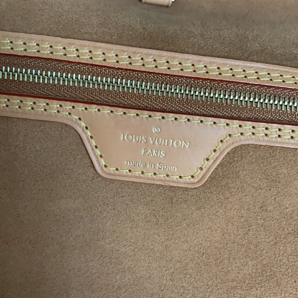 LOUIS VUITTON - Picture 10 of 16